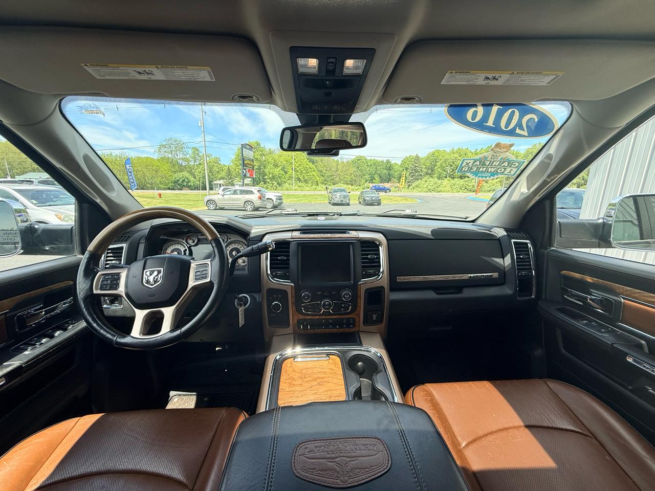 RAM 2500 4WD Crew Cab 149" Laramie Longhorn 2016
