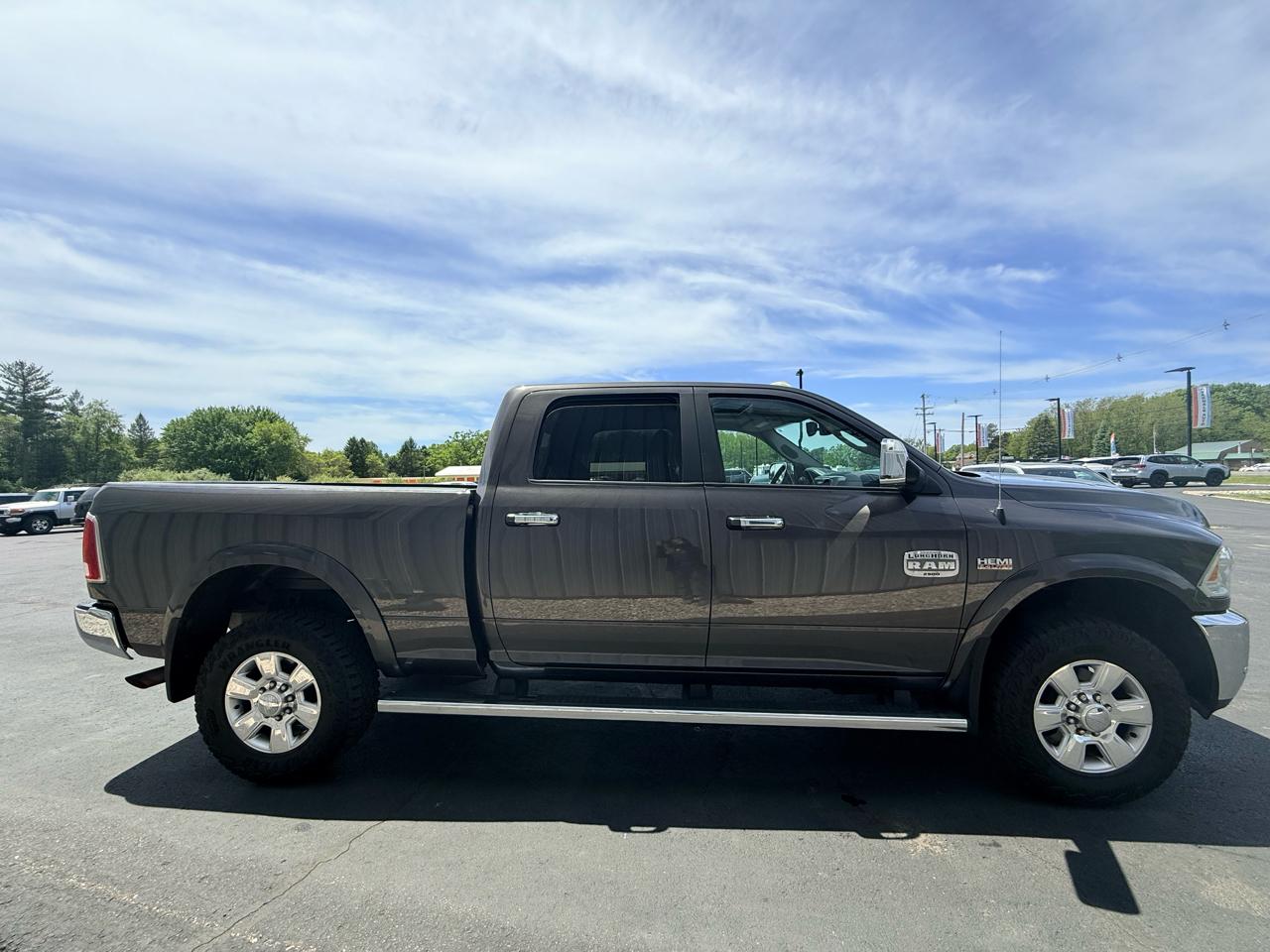 RAM 2500 4WD Crew Cab 149" Laramie Longhorn 2016