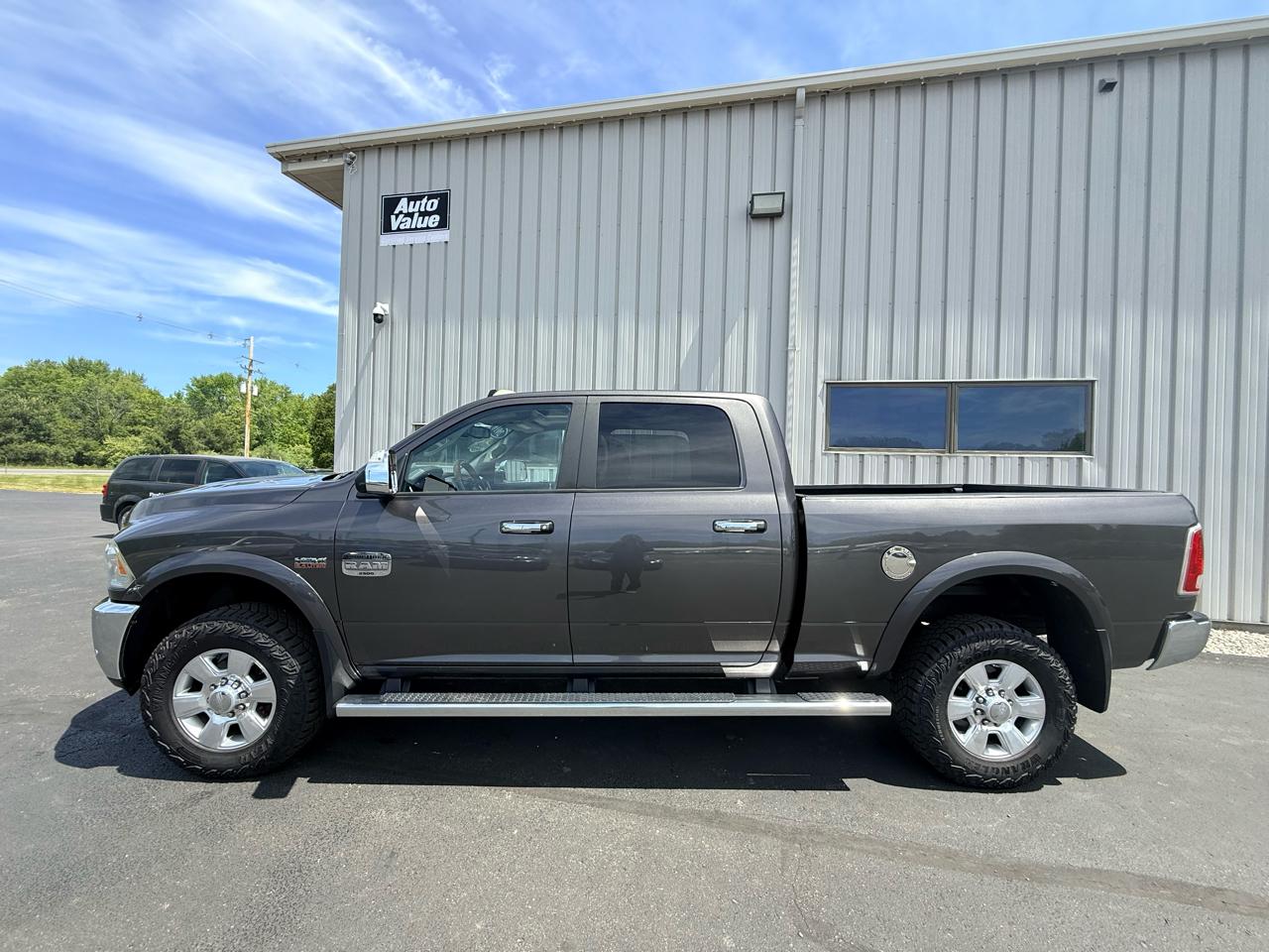 RAM 2500 4WD Crew Cab 149" Laramie Longhorn 2016