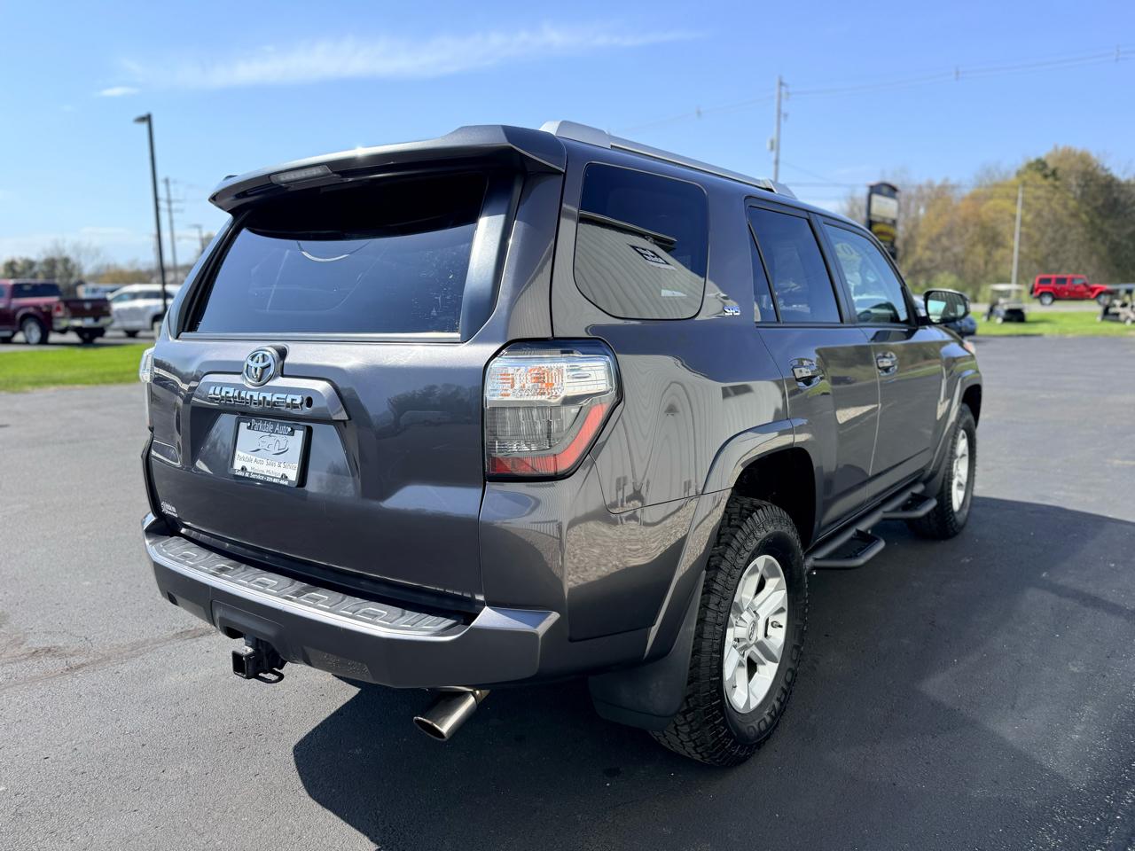 Toyota 4Runner SR5 4WD (Natl) 2018