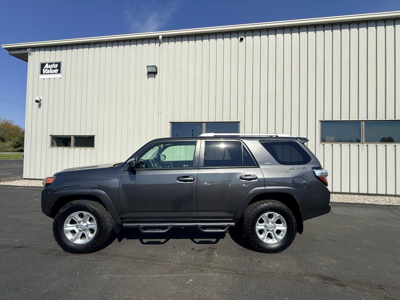 Toyota 4Runner SR5 4WD (Natl) 2018
