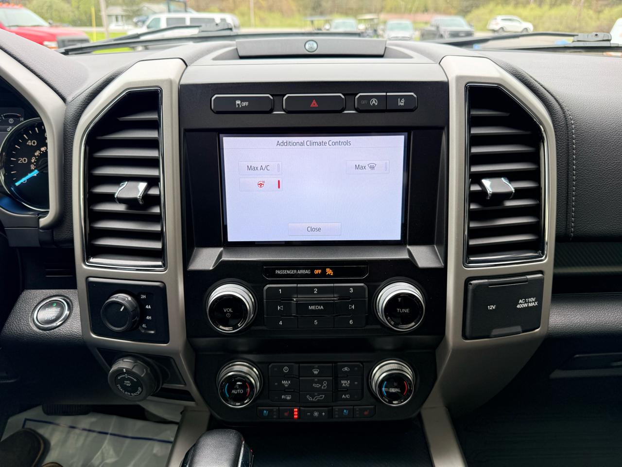 Ford F-150 SuperCrew 139" Lariat 4WD 2020