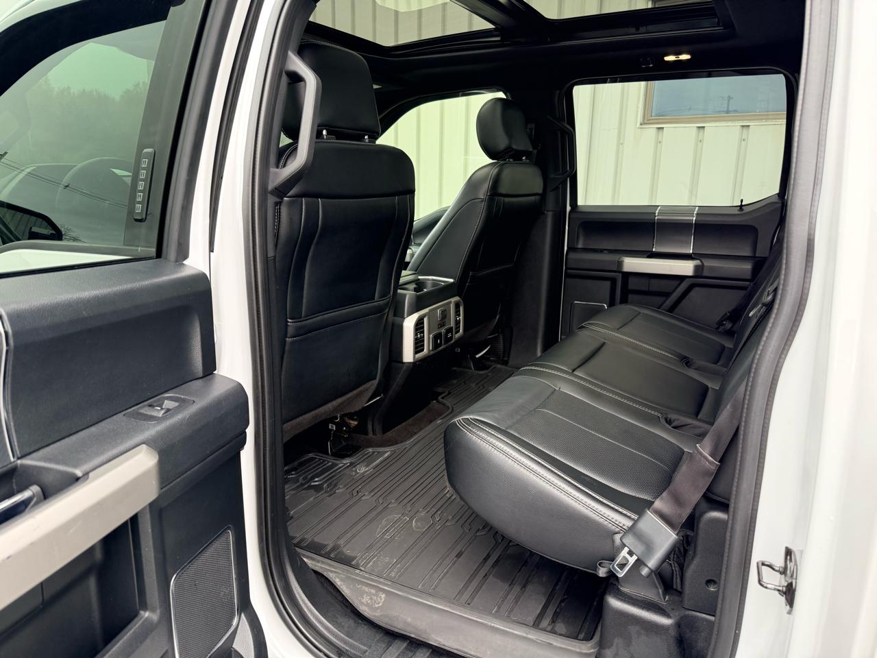 Ford F-150 SuperCrew 139" Lariat 4WD 2020