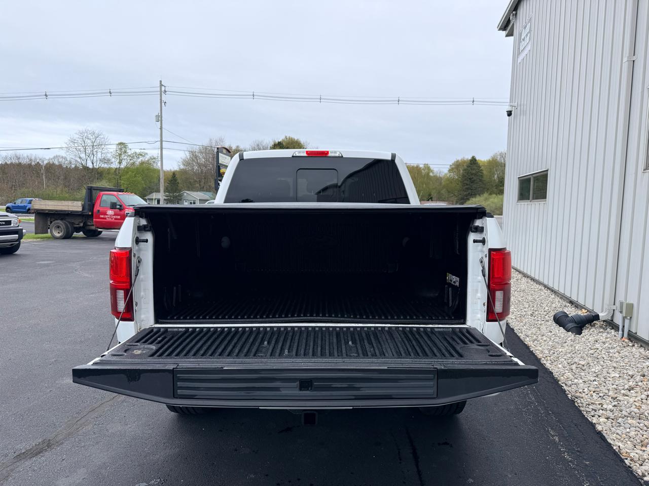 Ford F-150 SuperCrew 139" Lariat 4WD 2020