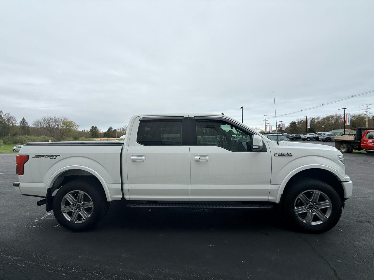 Ford F-150 SuperCrew 139" Lariat 4WD 2020
