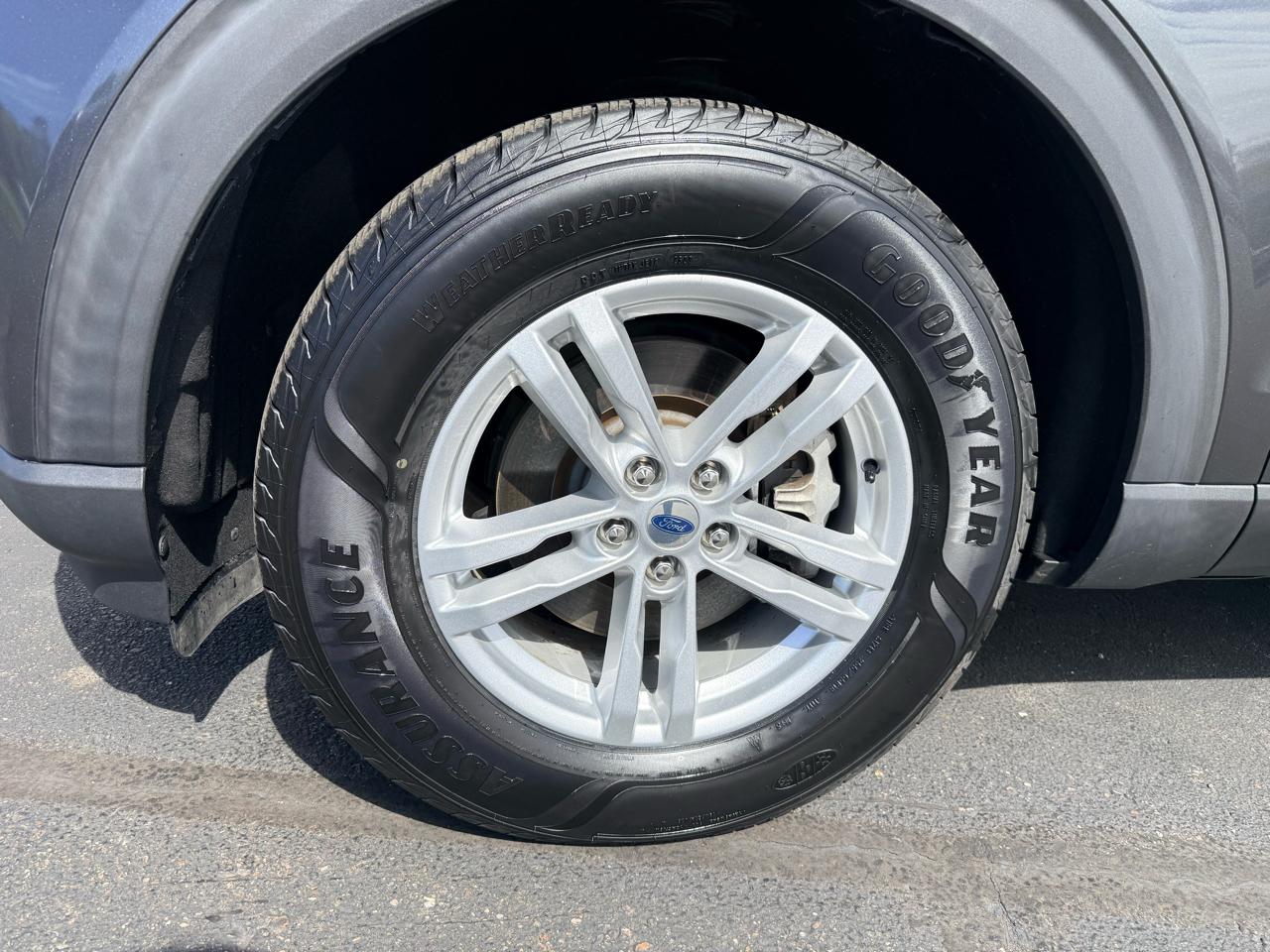 Ford Explorer XLT 4WD 2020