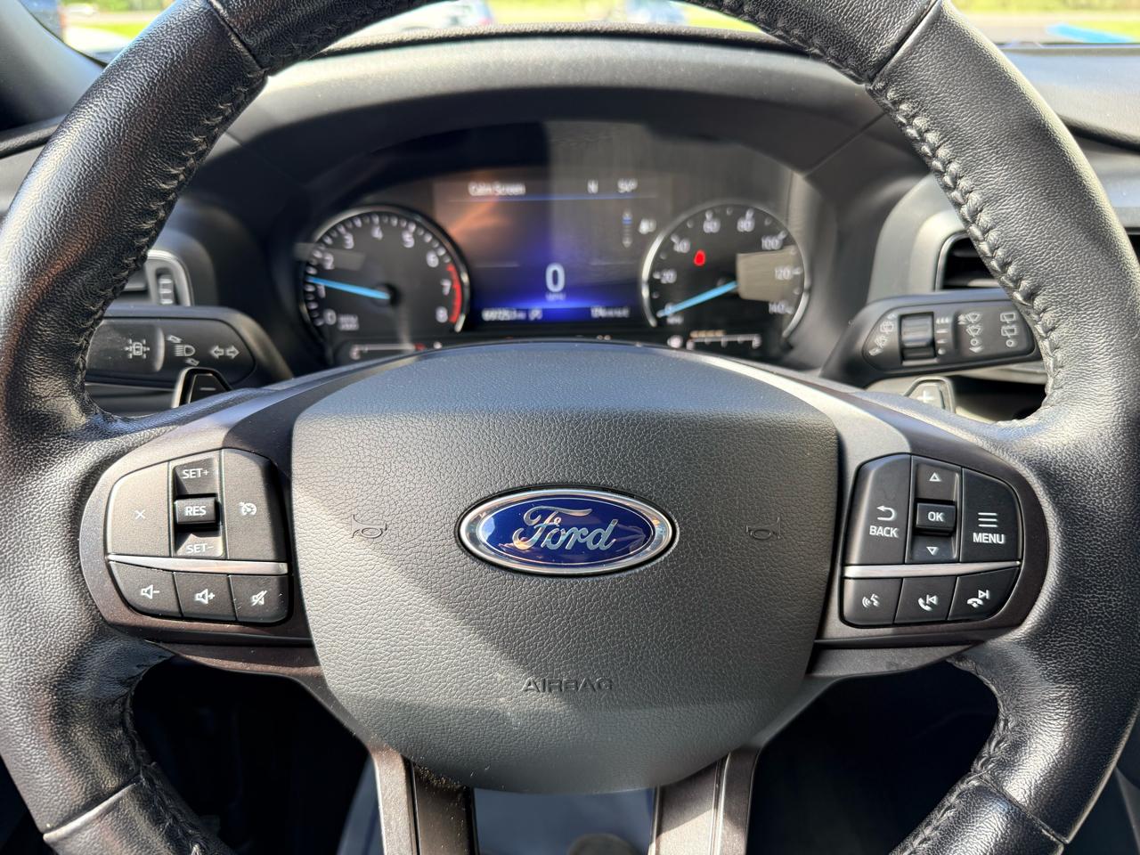 Ford Explorer XLT 4WD 2020