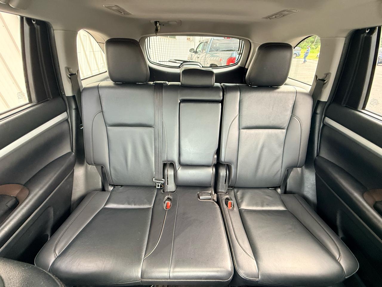 Toyota Highlander XLE AWD V6 2019