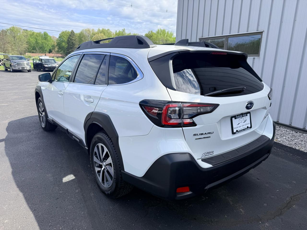 Subaru Outback Premium AWD 2024
