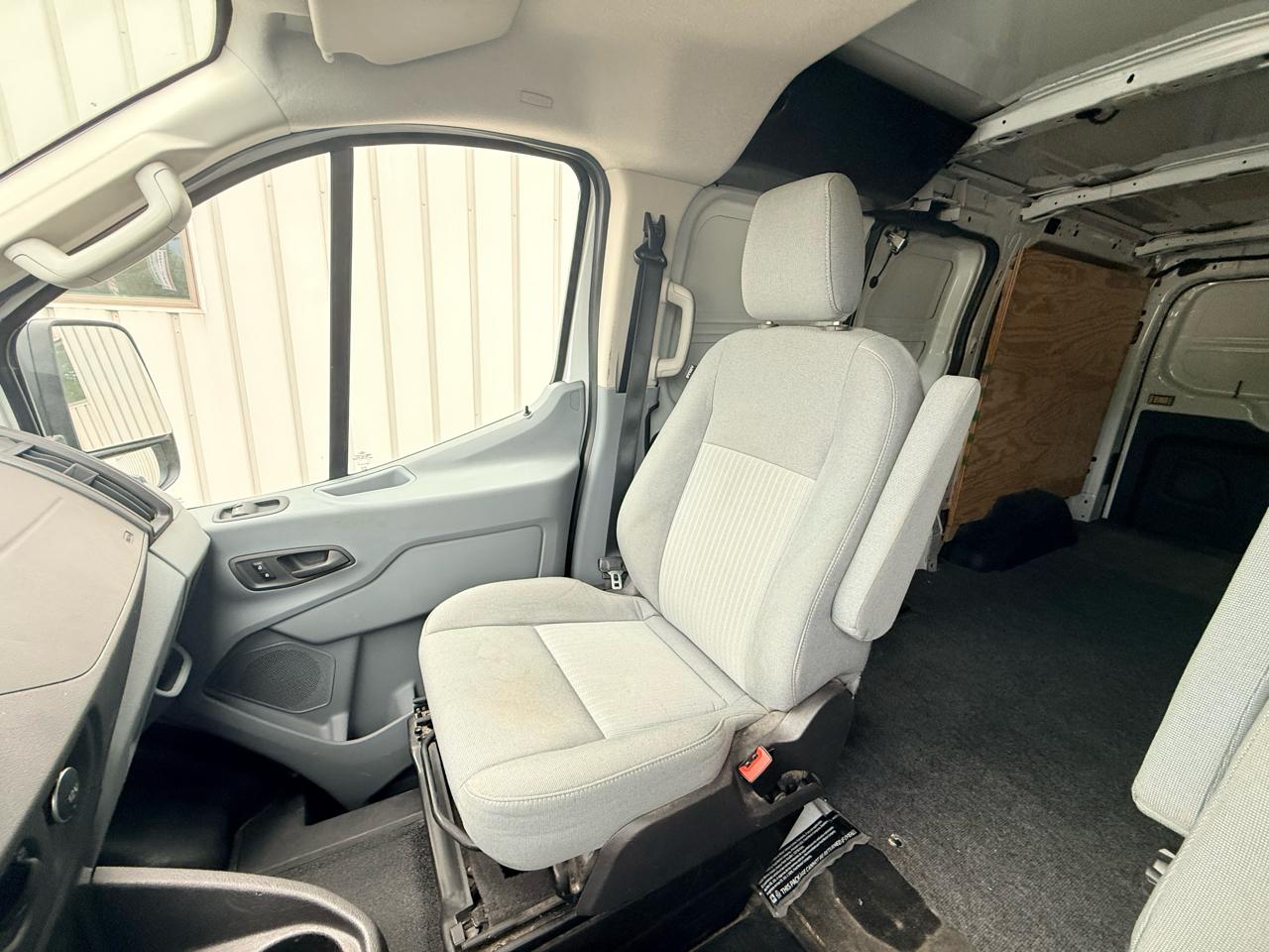 Ford Transit Cargo Van T-150 130" Low Rf 8600 GVWR Swing-Out RH Dr 2016