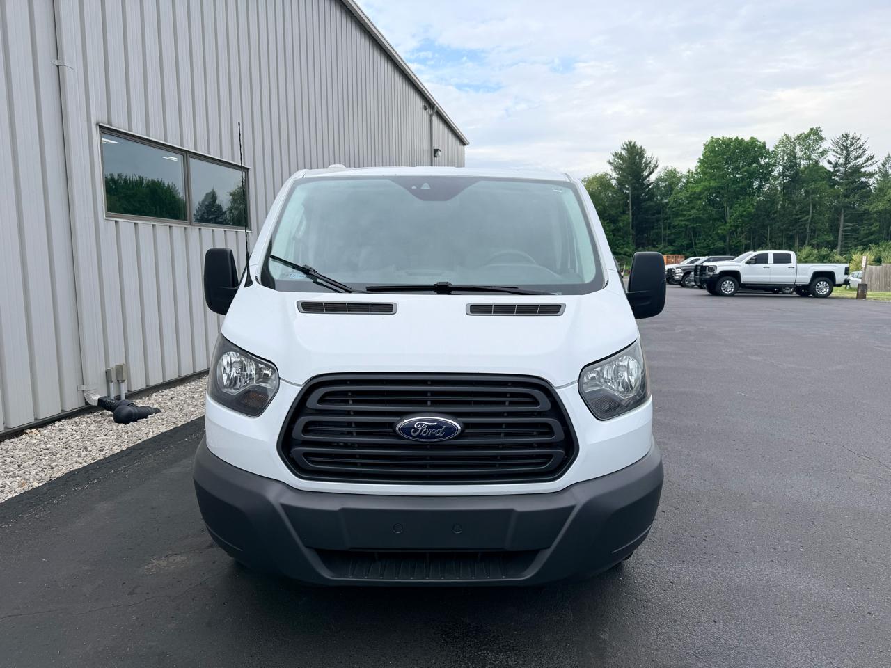 Ford Transit Cargo Van T-150 130" Low Rf 8600 GVWR Swing-Out RH Dr 2016