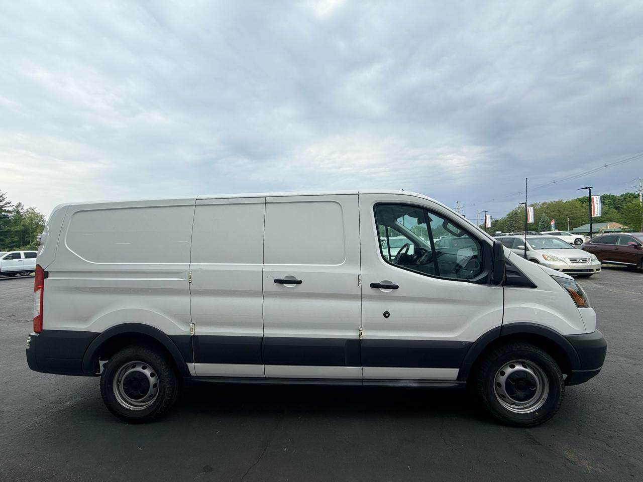 Ford Transit Cargo Van T-150 130" Low Rf 8600 GVWR Swing-Out RH Dr 2016