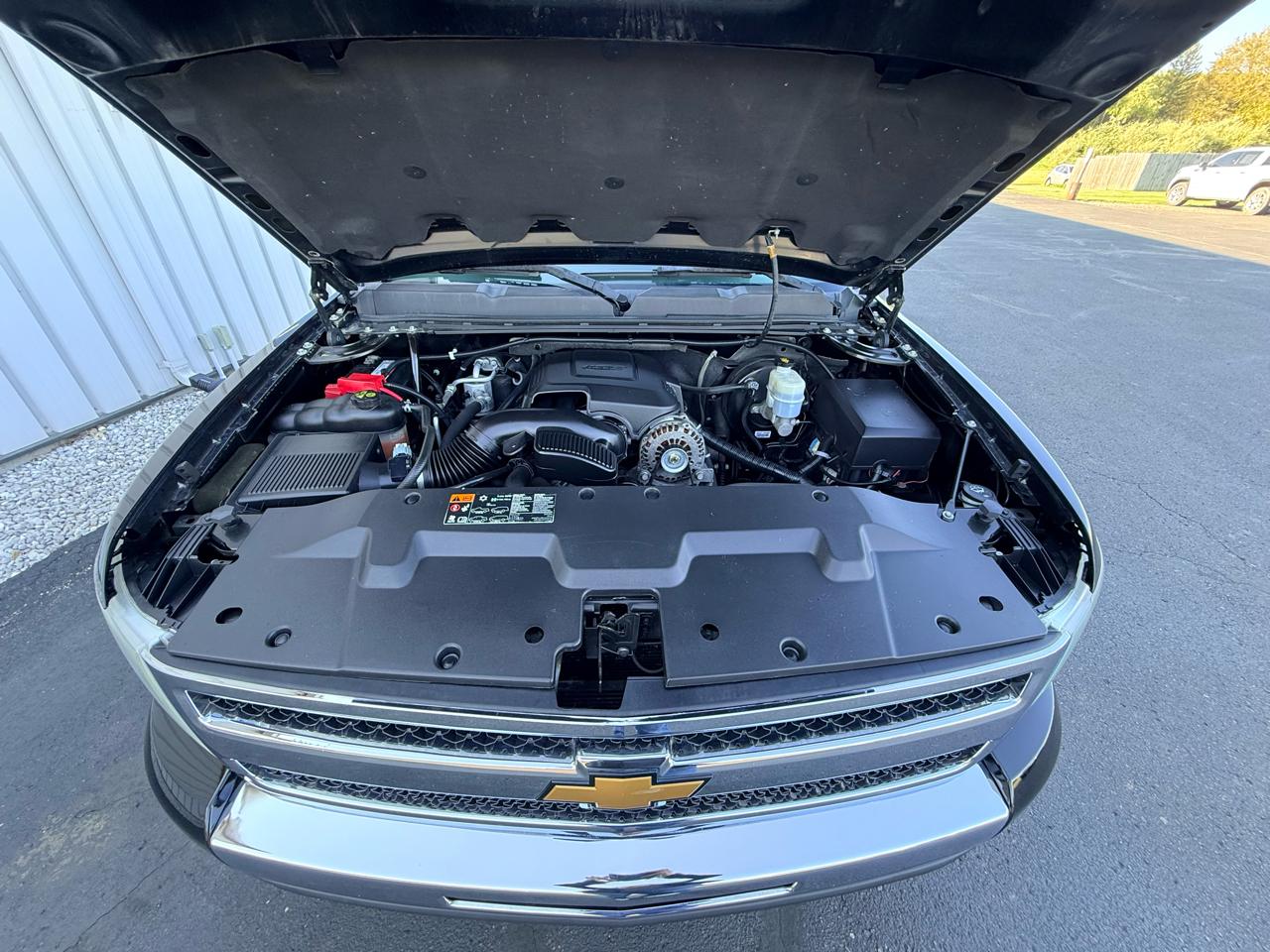 Chevrolet Silverado 1500 4WD Reg Cab 119.0" LT 2011