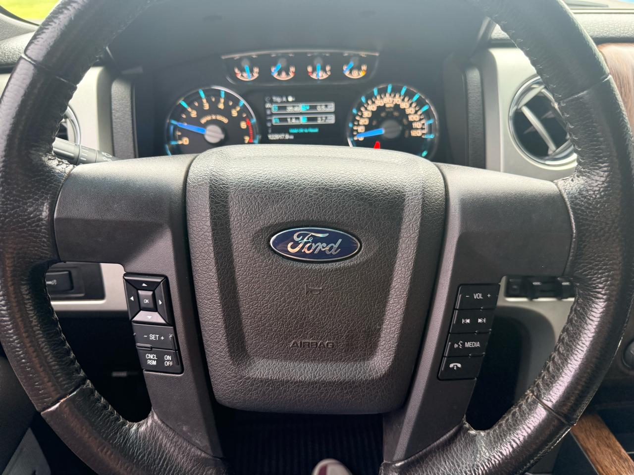 Ford F-150 4WD SuperCrew 145" Lariat 2014