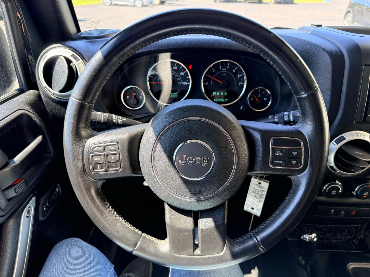 2017 Jeep Wrangler Unlimited Sahara - Photo 12