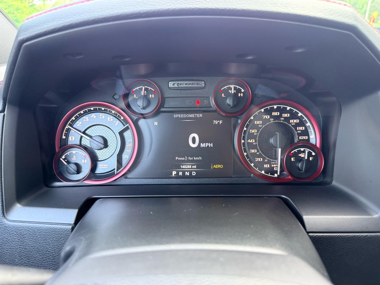 RAM 1500 Rebel 4x4 Crew Cab 5'7" Box 2017