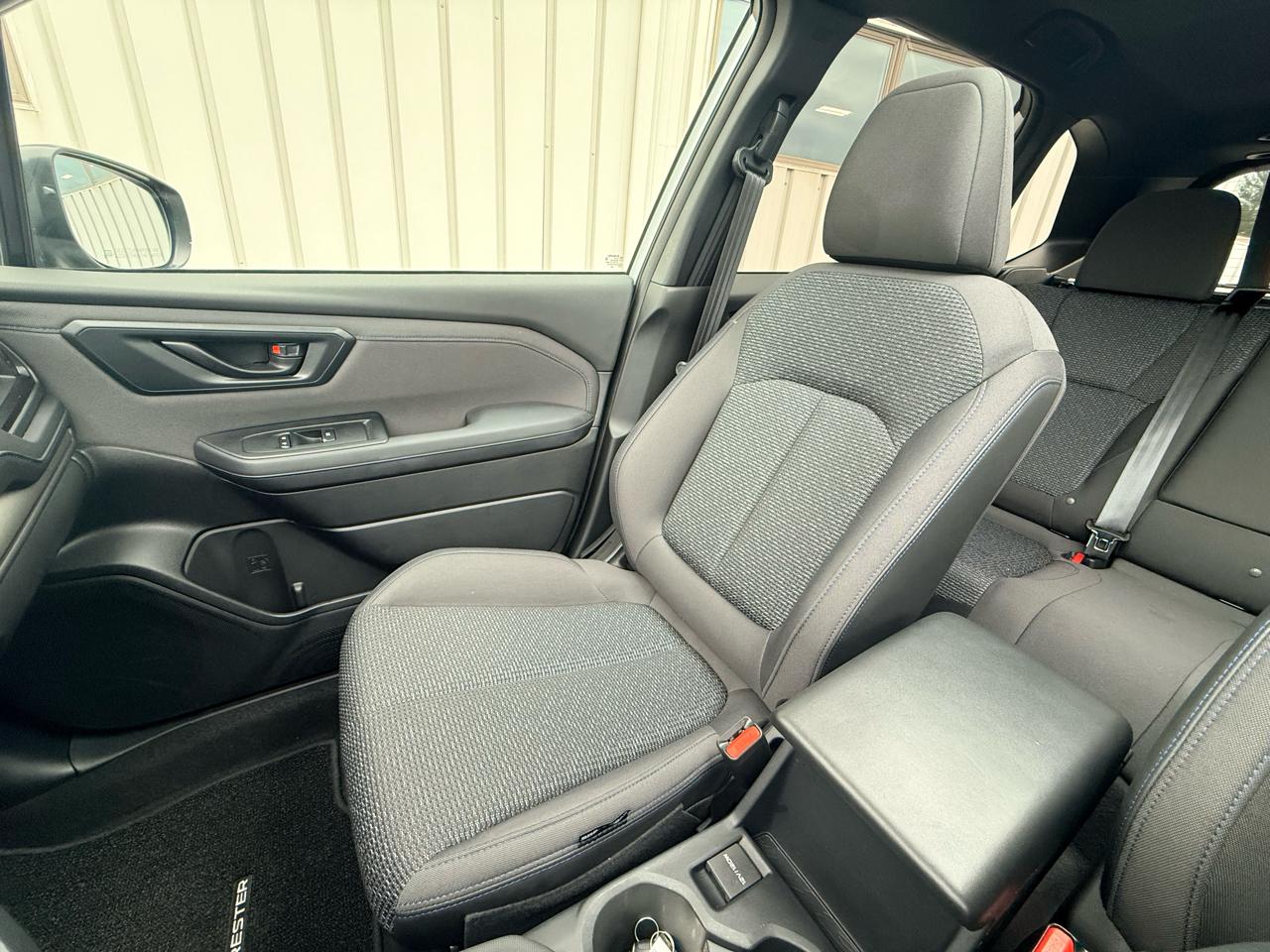 Subaru Forester Premium AWD 2025