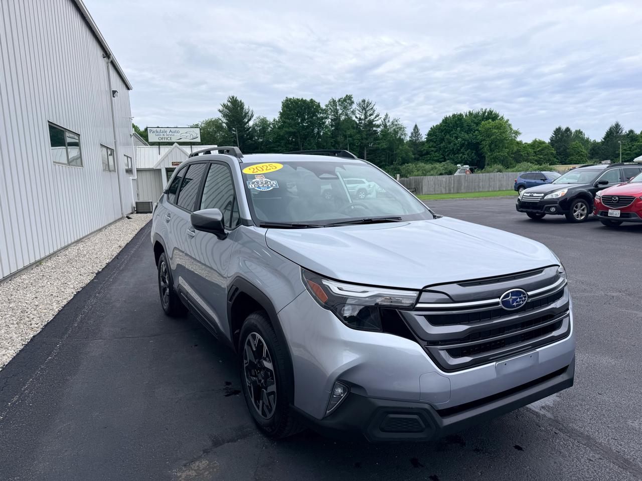 Subaru Forester Premium AWD 2025
