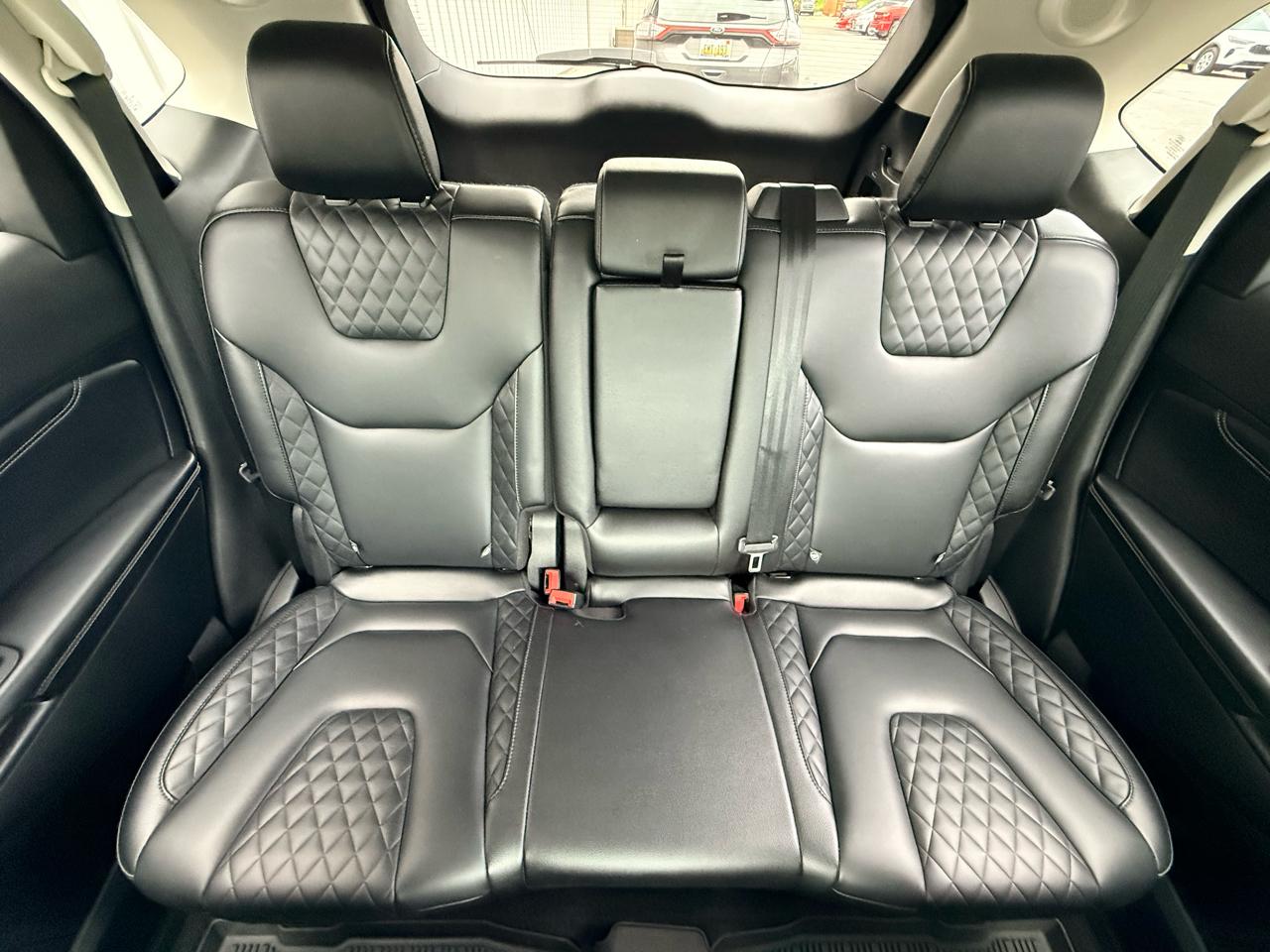 Ford Edge Titanium AWD 2023