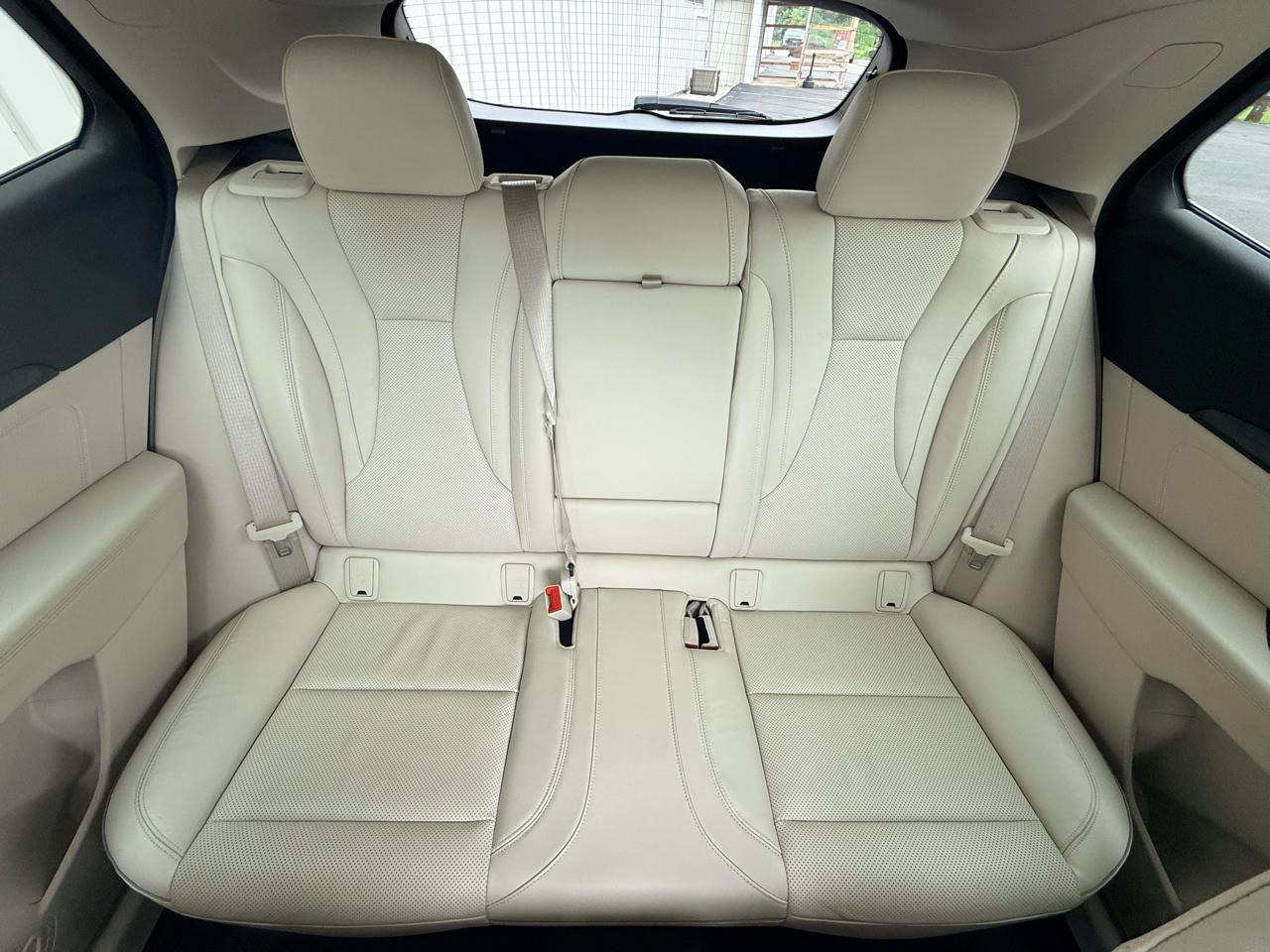 Buick Envision AWD 4dr Essence 2021