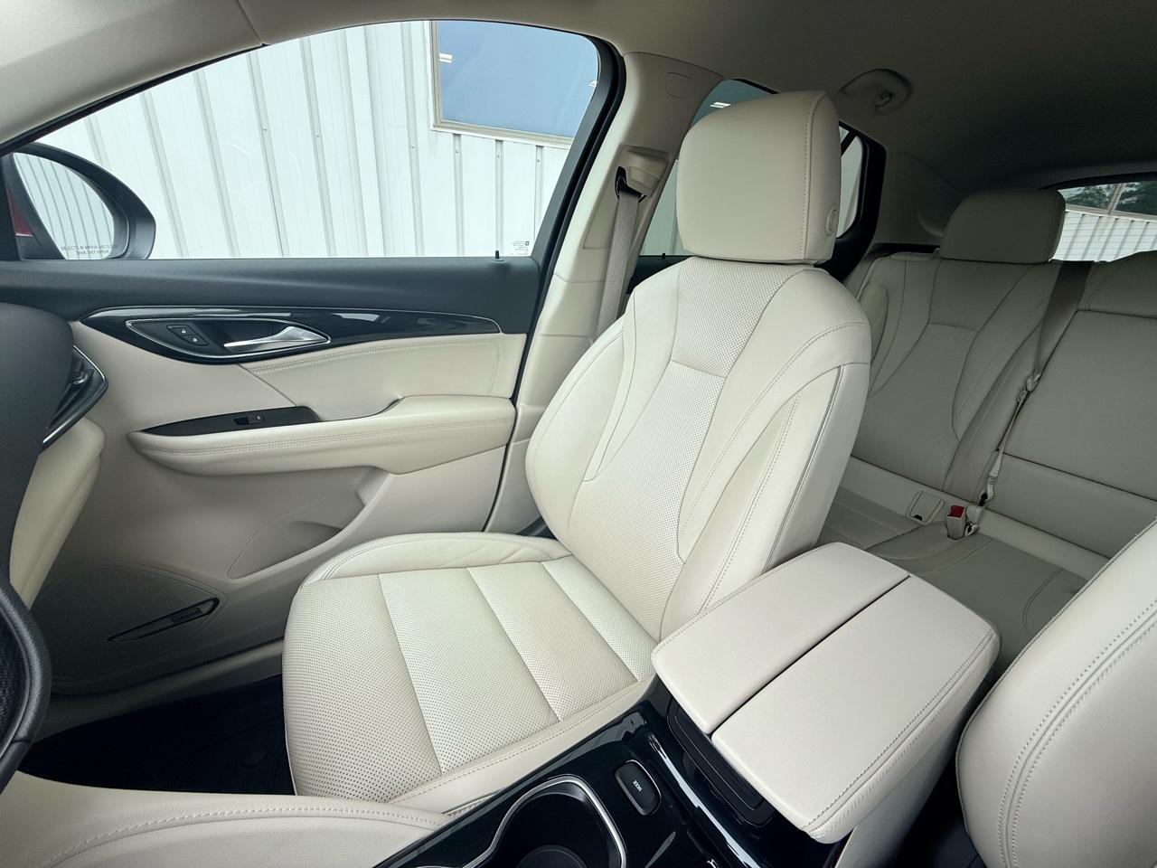 Buick Envision AWD 4dr Essence 2021