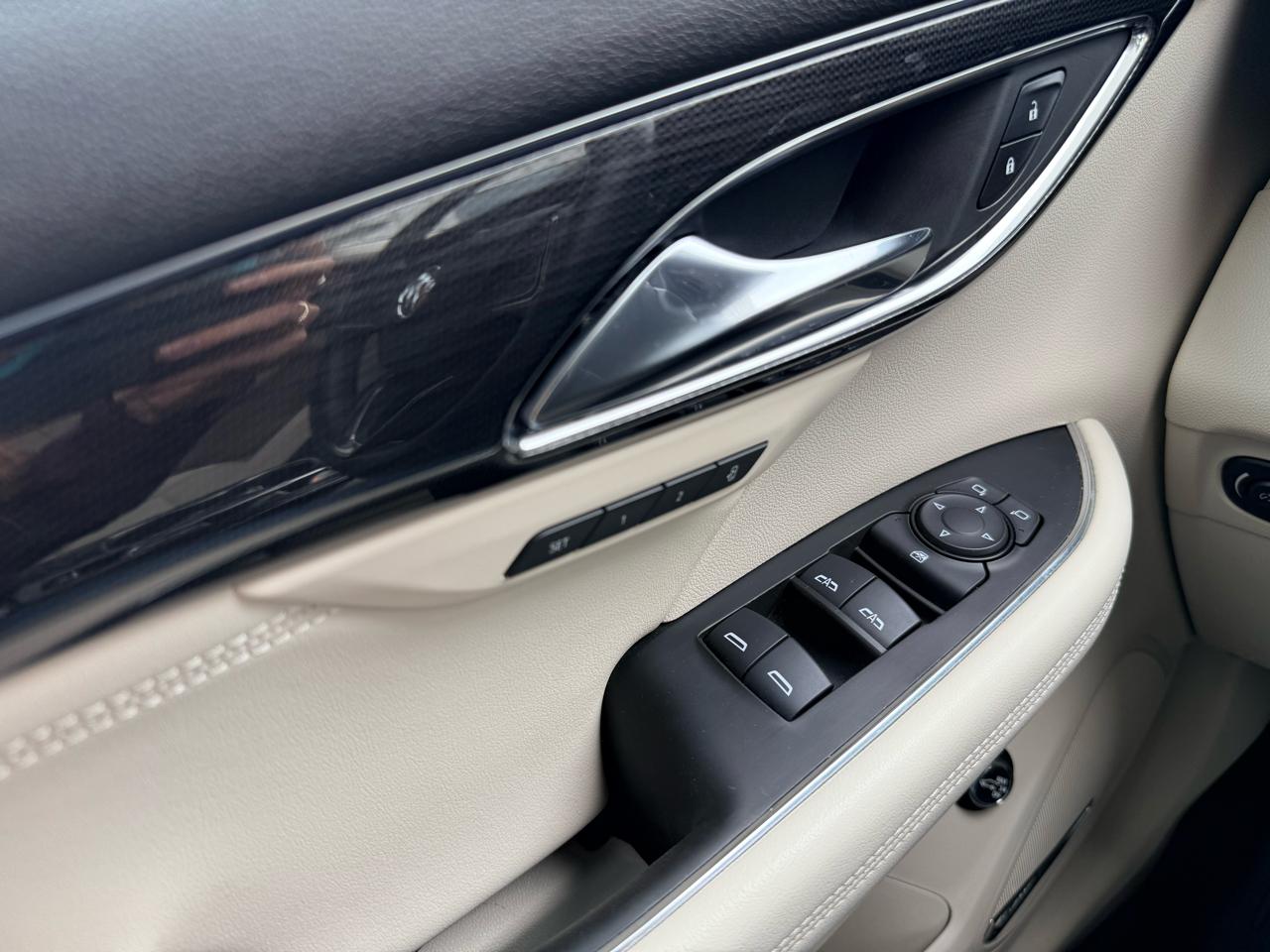 Buick Envision AWD 4dr Essence 2021
