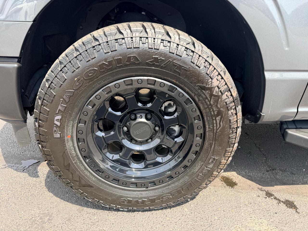 Ford F-150 FX4 SuperCrew 4x4 2025