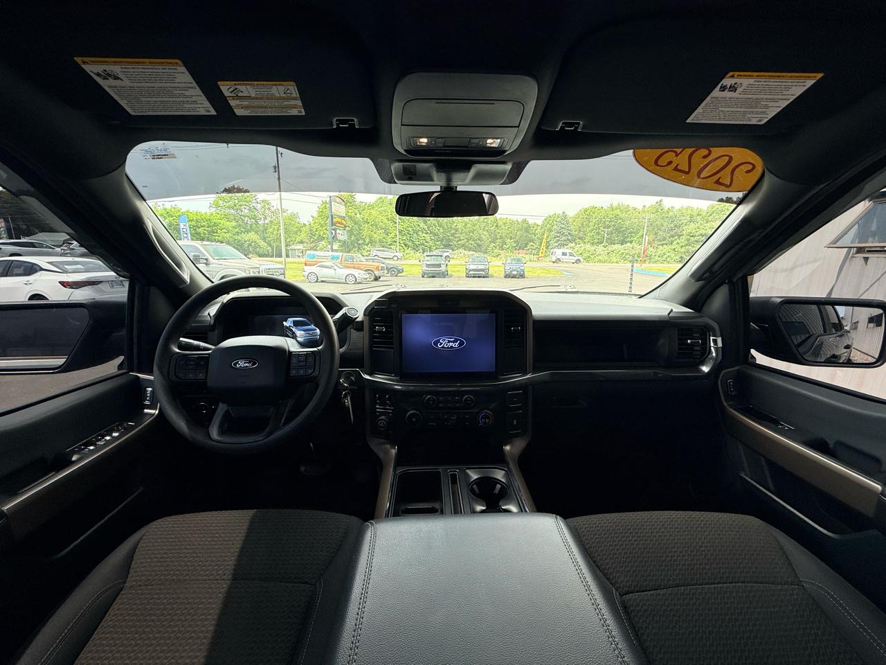 Ford F-150 FX4 SuperCrew 4x4 2025
