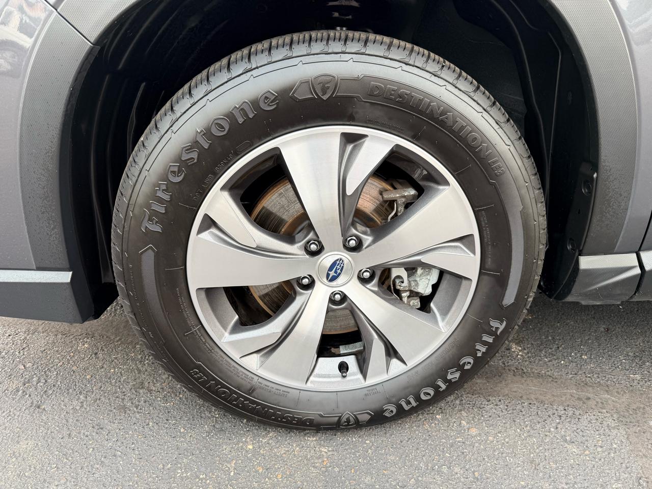 Subaru Ascent Premium 8-Passenger 2025