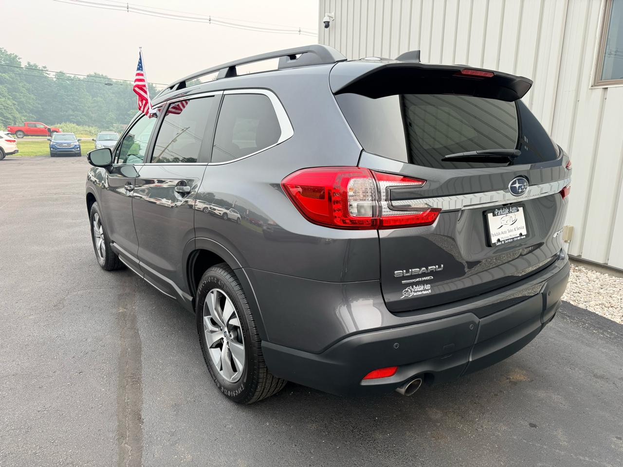 Subaru Ascent Premium 8-Passenger 2025