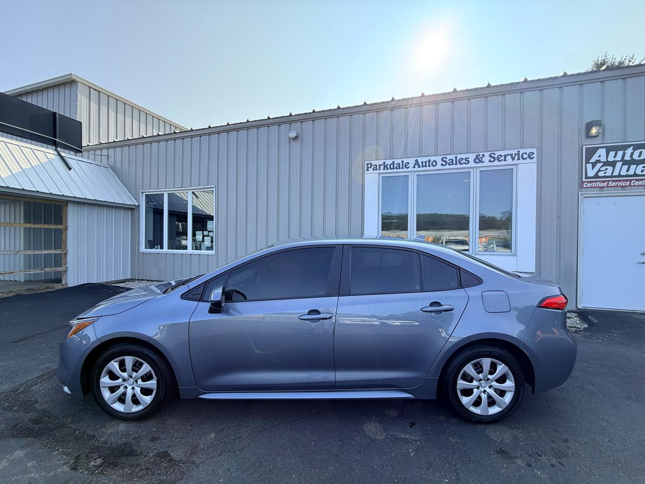 Toyota Corolla LE CVT (Natl) 2024