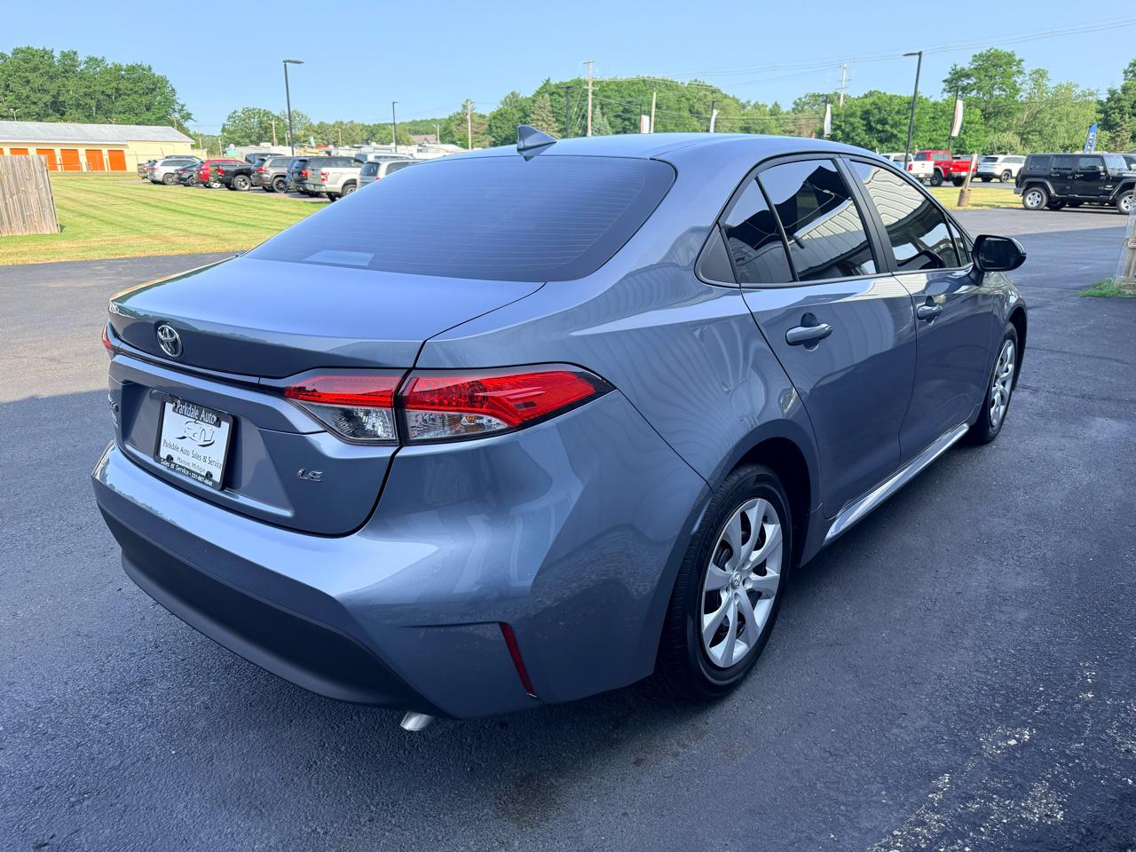 Toyota Corolla LE CVT (Natl) 2024