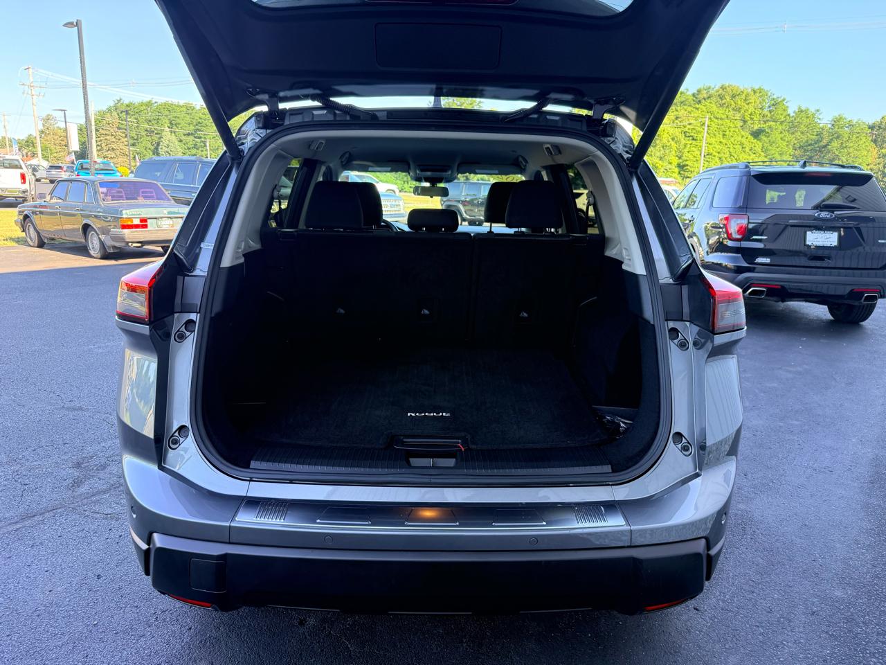 Nissan Rogue AWD SV 2024