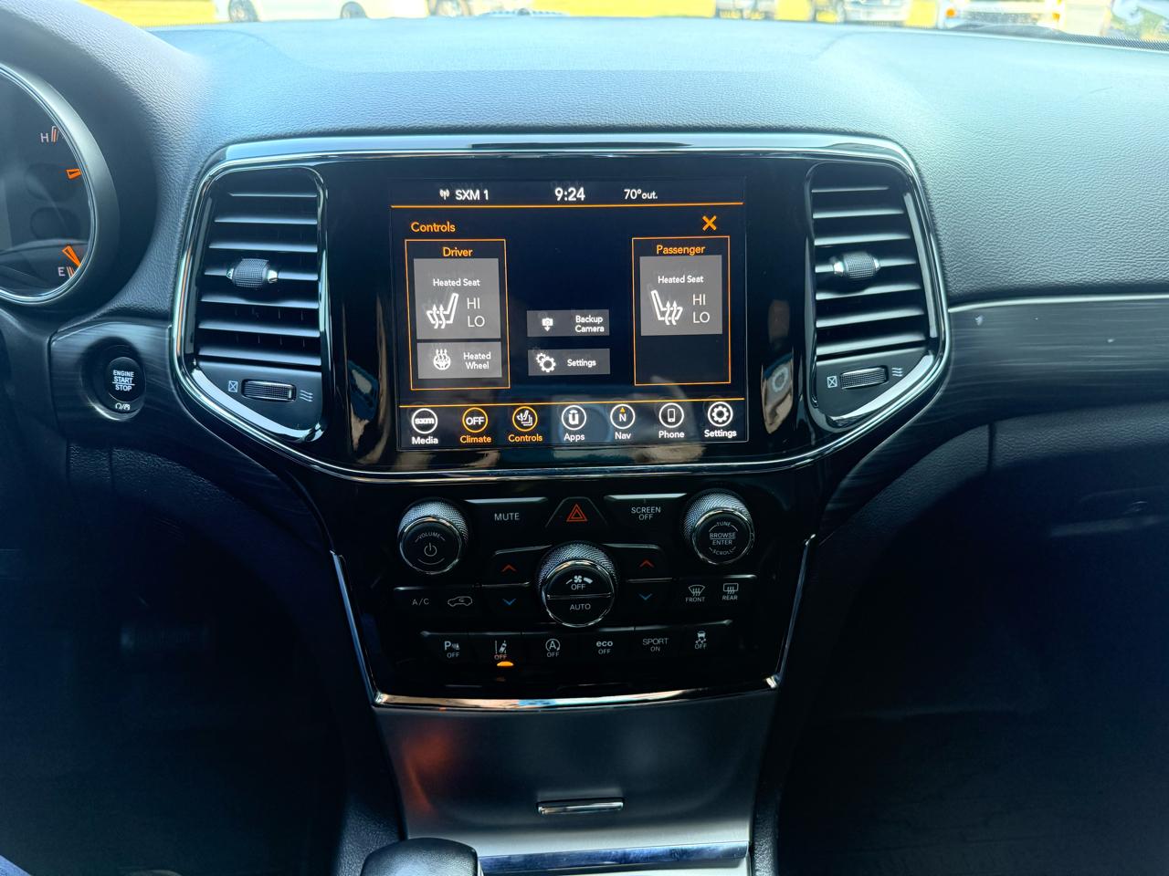 Jeep Grand Cherokee Laredo 4WD 2021