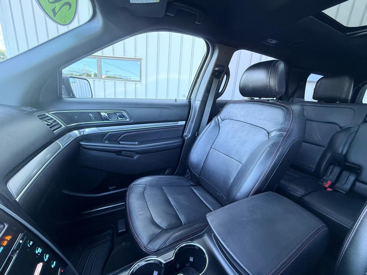 Ford Explorer Sport 4WD 2017