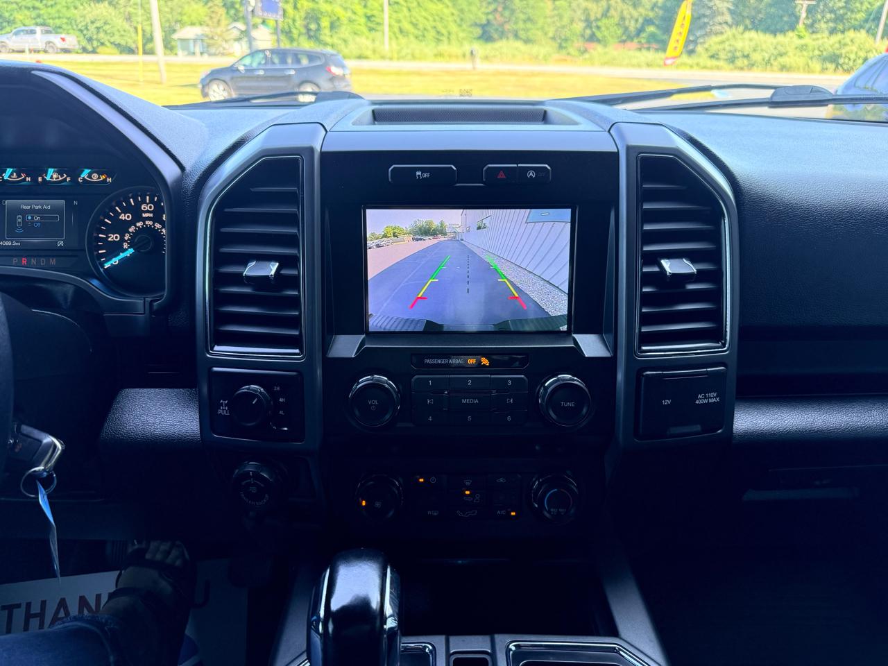 Ford F-150 XLT SuperCrew 4WD 2020