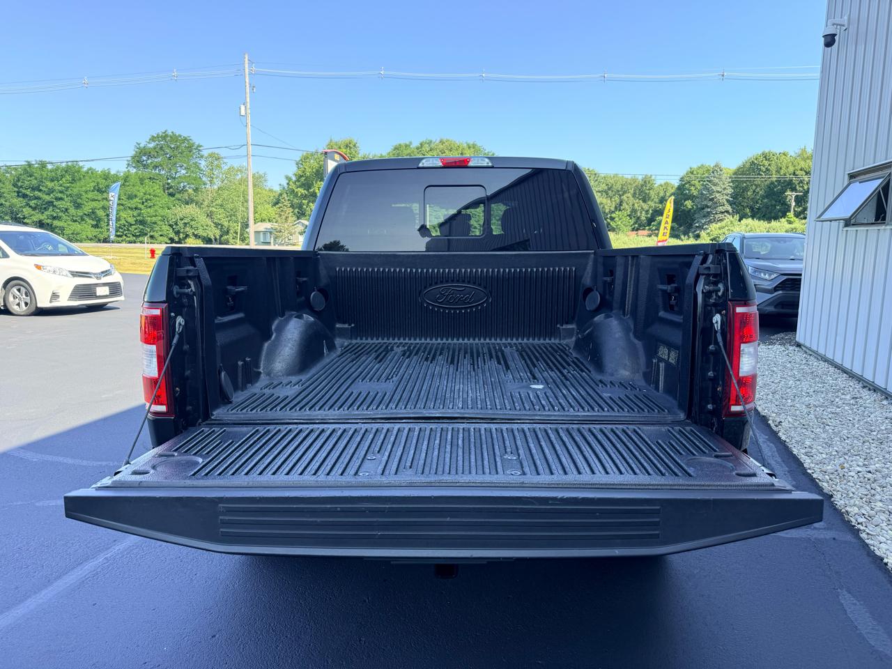 Ford F-150 XLT SuperCrew 4WD 2020