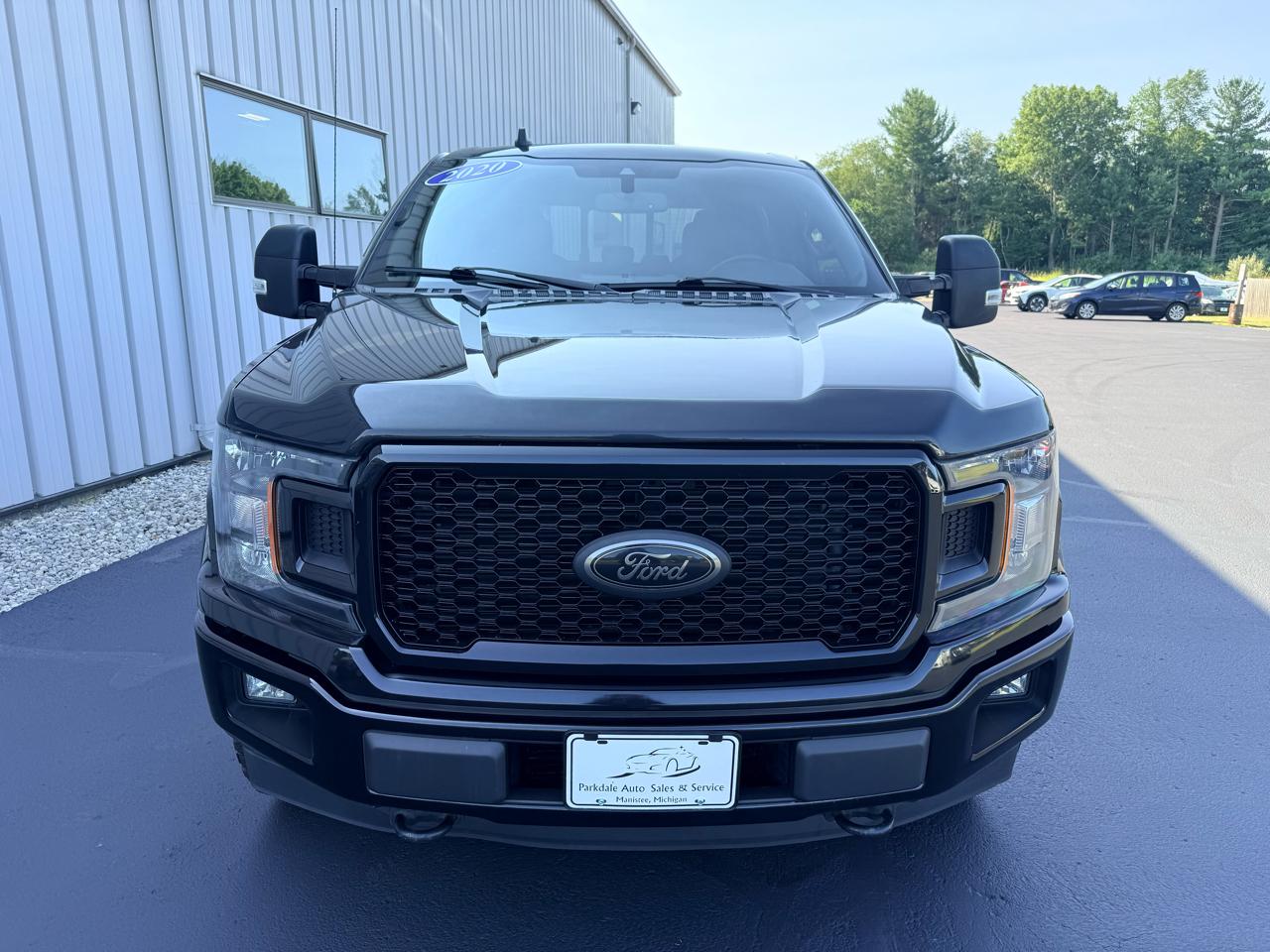 Ford F-150 XLT SuperCrew 4WD 2020