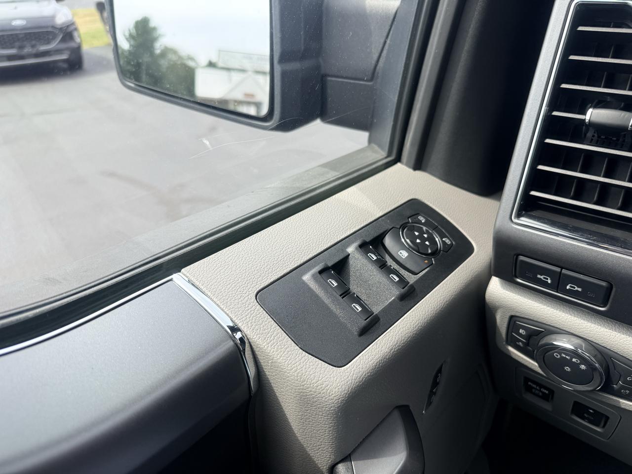 Ford F-150 XLT 4WD SuperCrew 5.5' Box 2019