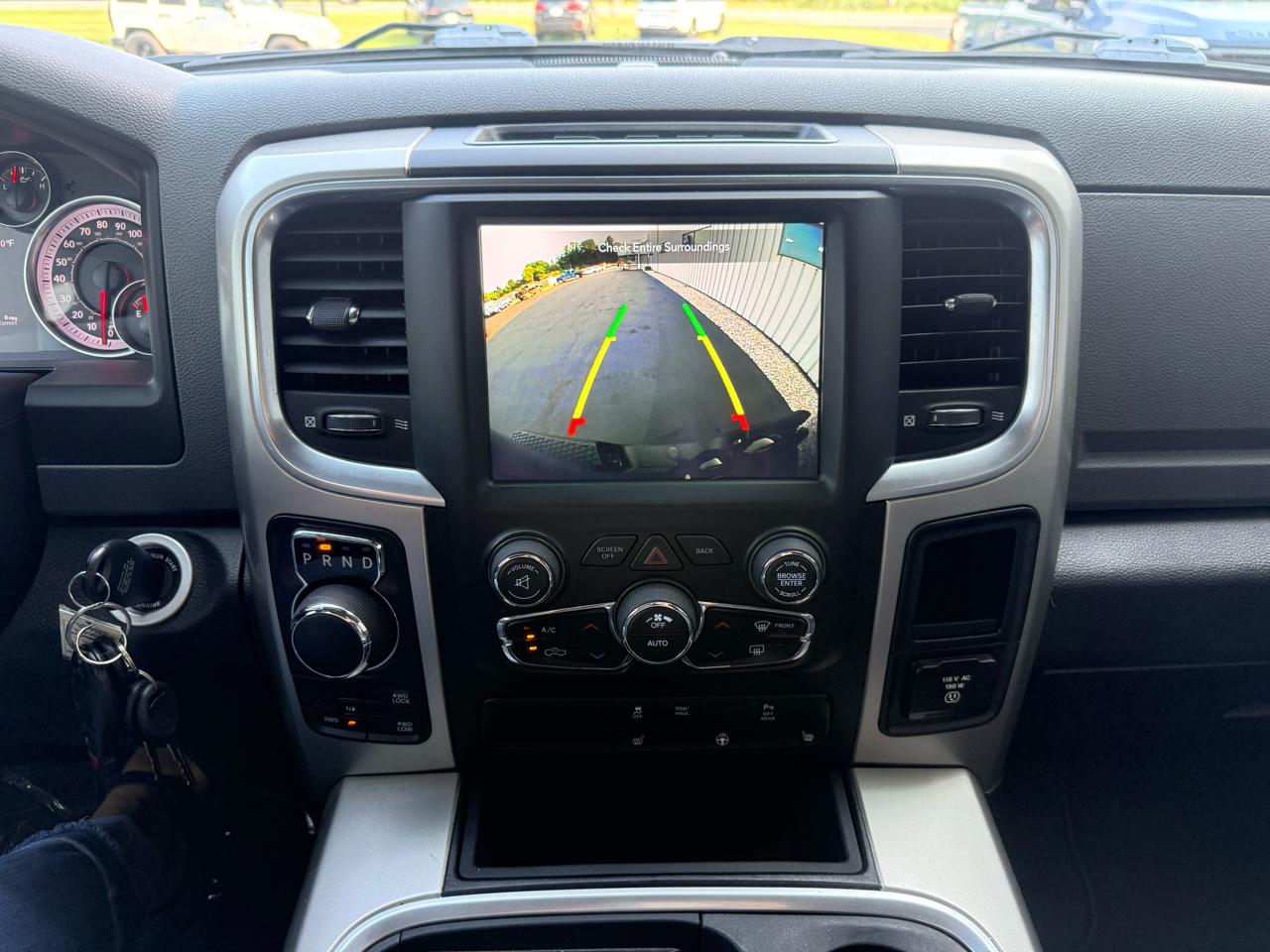 RAM 1500 Classic Warlock 4x4 Crew Cab 5'7" Box 2019