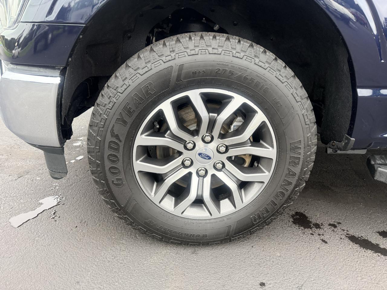 Ford F-150 XL 4WD SuperCrew 5.5' Box 2022