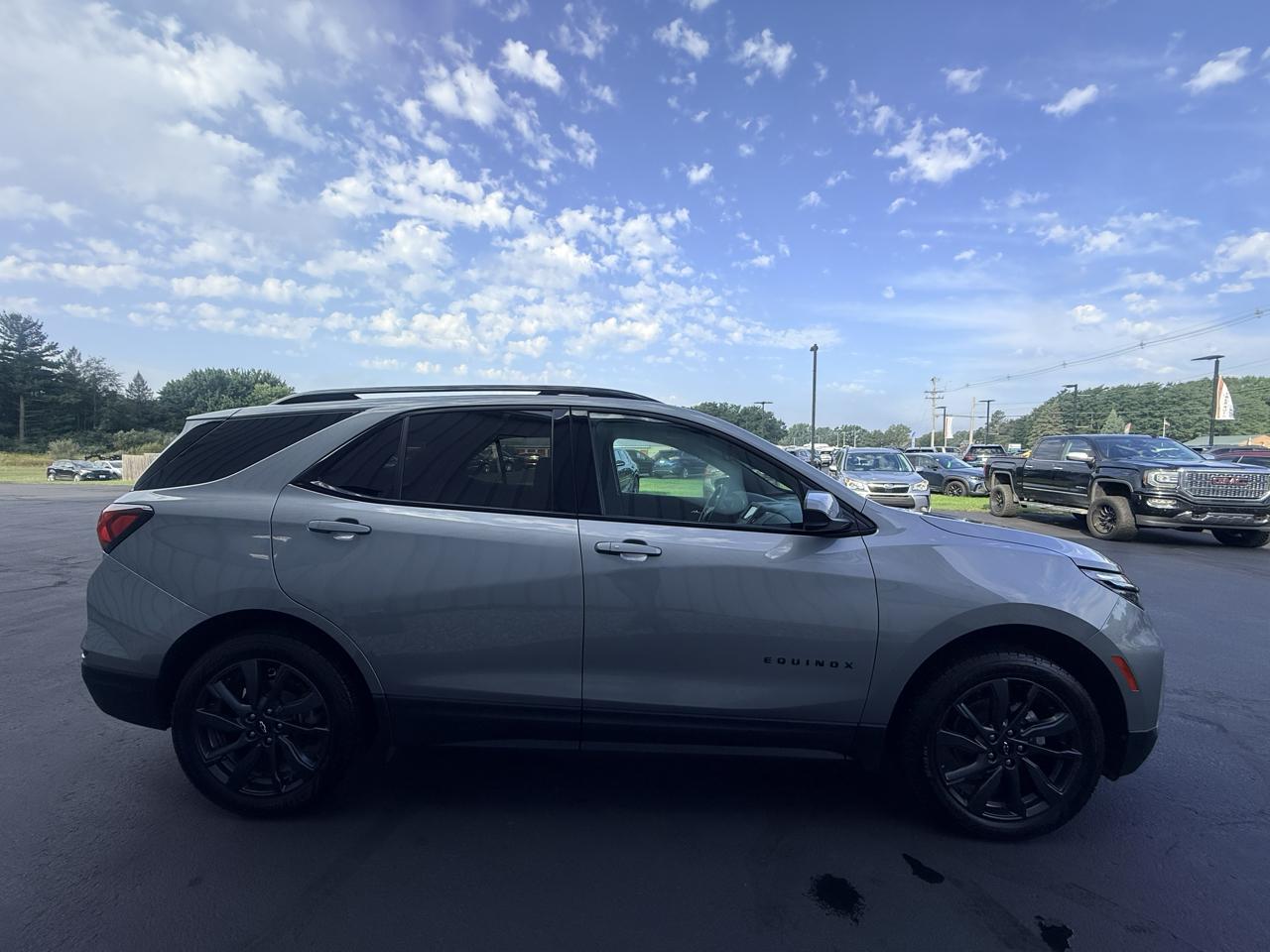 Chevrolet Equinox AWD 4dr RS 2023