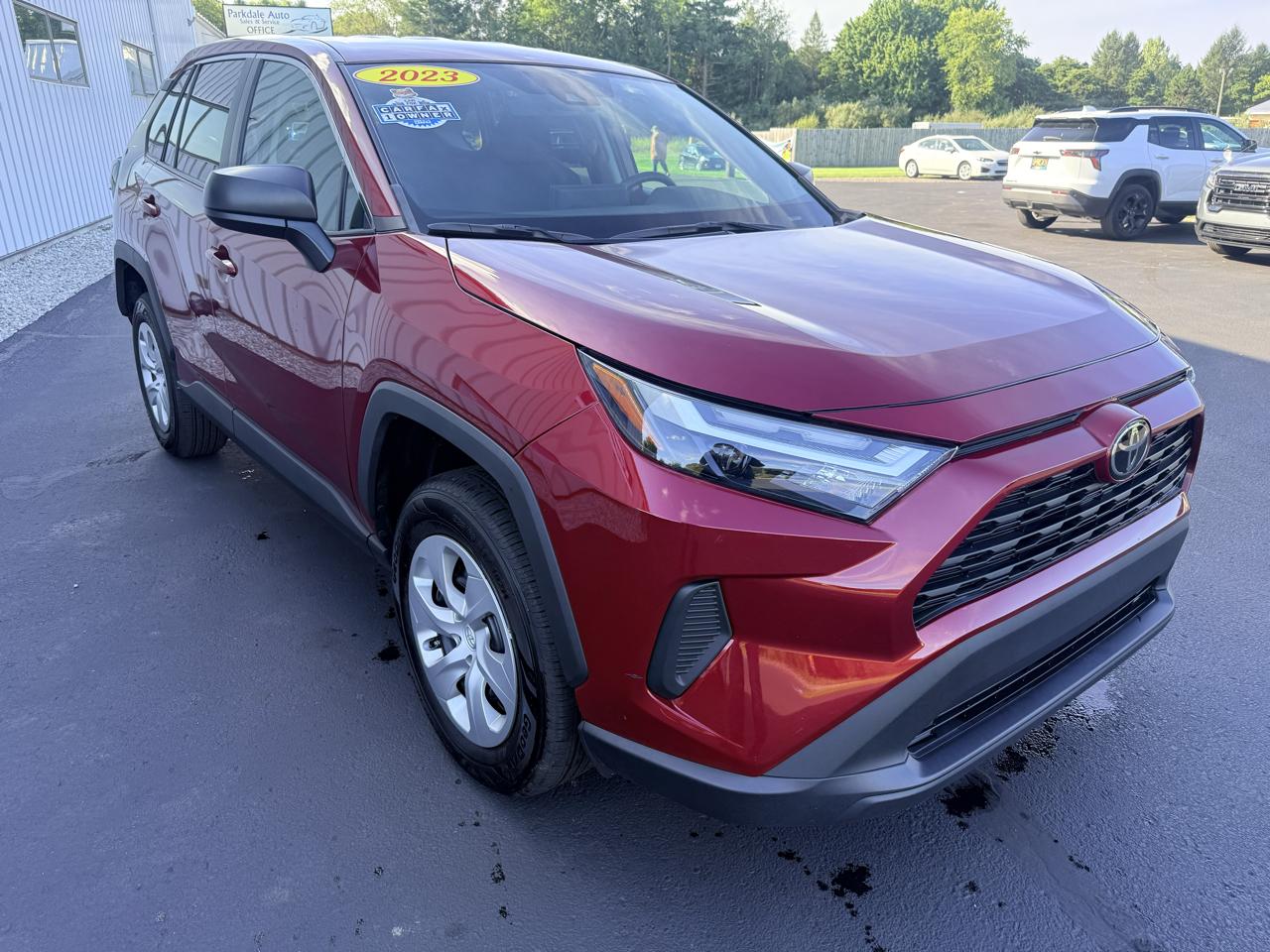 Toyota RAV4 LE AWD (Natl) 2023