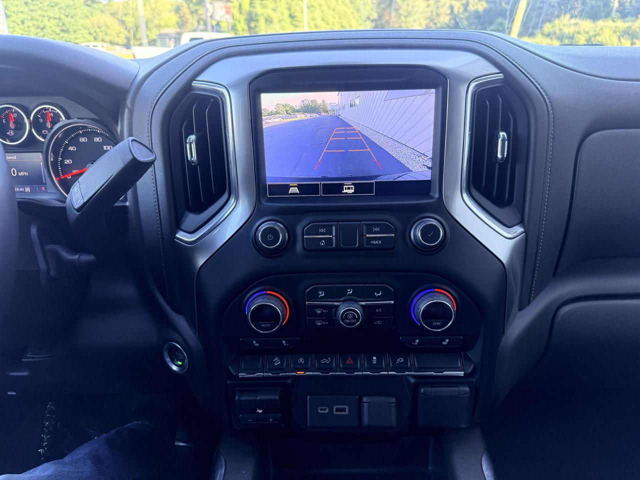 Chevrolet Silverado 1500 4WD Crew Cab 147" RST 2021