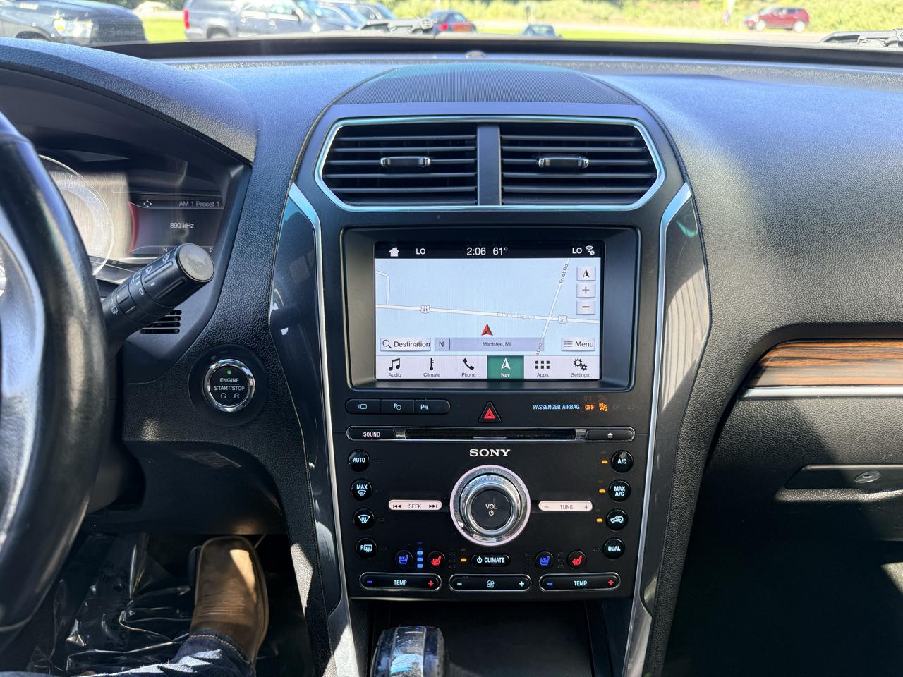 Ford Explorer Limited 4WD 2017