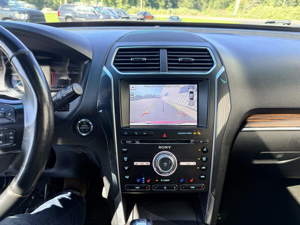 Ford Explorer Limited 4WD 2017