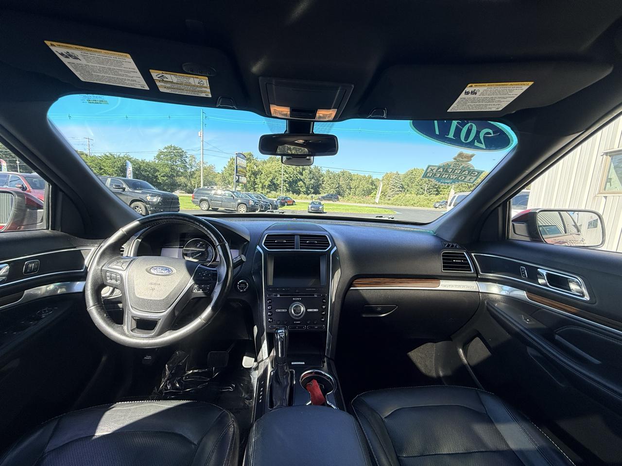 Ford Explorer Limited 4WD 2017