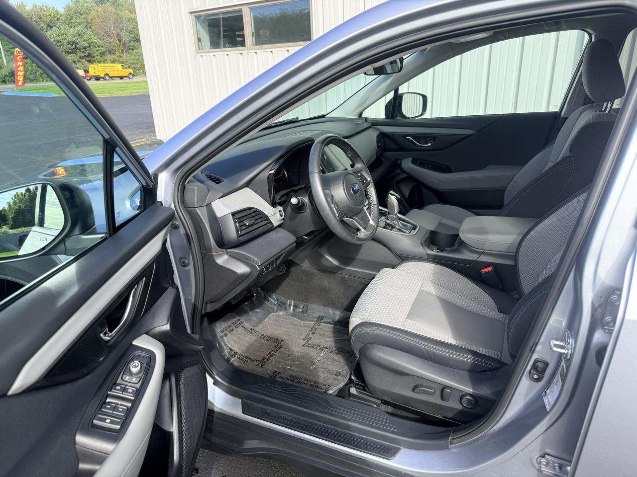 Subaru Outback Premium CVT 2023