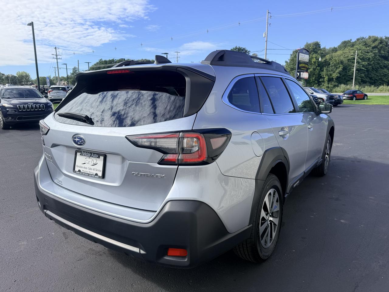 Subaru Outback Premium CVT 2023