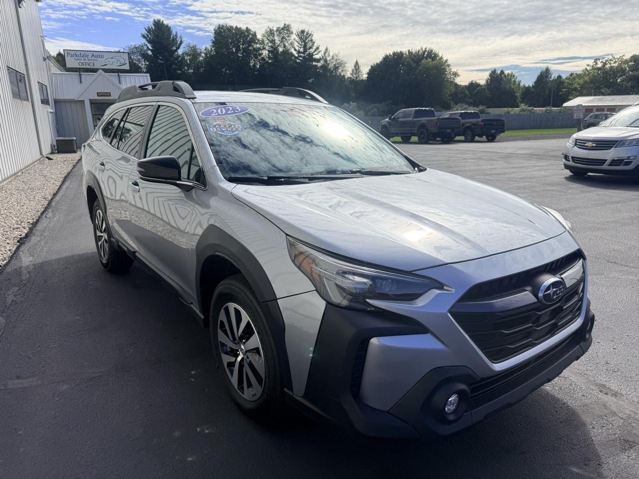 Subaru Outback Premium CVT 2023